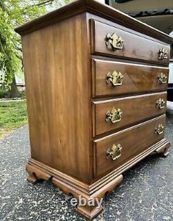 Willett Mid Century Maple Chippendale Nightstand Accent Side Table Chest Vintage