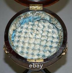 18ème Siècle Louis XVI Bijouterie Vitrine Table Hand Etched Glass Gilt Metal