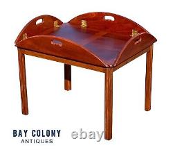 20ème C Vintage Ahogany Chippendale Style Butlers Table / Table À Café