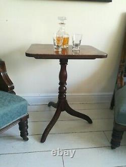 Acajou Tilt Haut Tripod Wine Table Lamp Side End Ornately Turned Column Antique