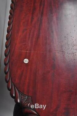 Antique Style Chippendale Corde En Acajou Sculpté Ball Et Claw Parlor Table D'appoint