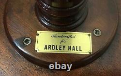 Ardley Hall Chippendale Style Ahogany Pie Table En Croûte Avec Pieds De Boule Et De Griffe