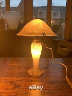 Art Nouveau Français Véritable Vincent Cadeux Glass Table Lamp, Art Déco, Vintage
