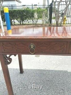 Au Milieu Du Siècle Style Chinois Chippendale Table Console Bureau Baker Furniture