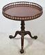 Baker Stately Homes Collection Table Ronde Tilt Top Acajou
