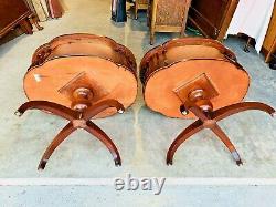 Belle Paire Antique De Tables De Chevet Acajou Chippendale Incrustées Tables De Chevet