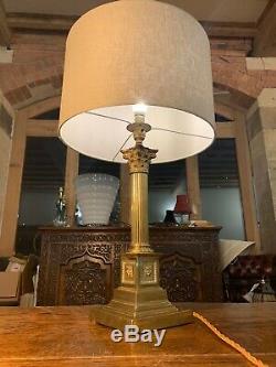Brass Vintage Corinthian Piliers Nelsons Colonne Lampe De Table De Base Étagé, 19 C