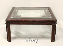 Century Claridge Solide Acajou Chippendale Glass Top Square Table De Café