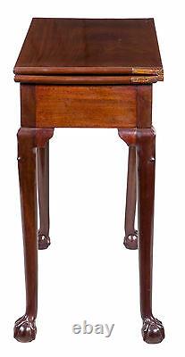 Cfc-diminutive Carved Ahogany Chippendale Card Table, Angleterre, Vers 1780