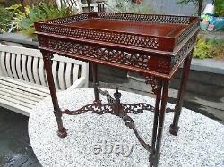 Chine Style Chippendale Table Ornée Grande Table D'affichage