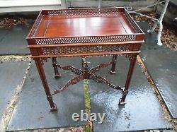 Chine Style Chippendale Table Ornée Grande Table D'affichage