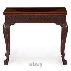 Chippendale Carved Ahogany Card Table, Angleterre, Vers 1770