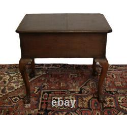 Chippendale Style Lowboy En Bois Dur Foncé / Table D'habillage Vers 1900