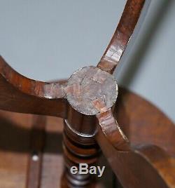 Edwardian Oak Round Table Lamp Trépied Vin Side Taille Belle Et Forme Polyvalente