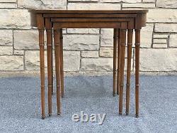 Ensemble De 3 Baker Furniture Banded Burl Inlaid Mahogany Bamboo Nesting End Tables
