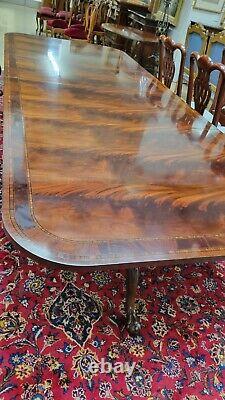 Hickory Chaise Double Pédestal Table À Manger Flame Ahogany Inlaid Banding Aw3