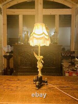 Lampe De Table Dorée D’ange De Laiton, Chérubin Antique