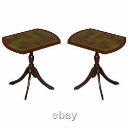 Paire De Bevan Funell Green Leather Mahogany Tripod Lamp Side End Wine Tables