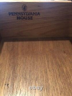 Pennsylvania House Solid Cherry Bedside / Fin Table Dovetail Construction Euc