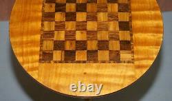 Rare Entièrement Restauré Victorian Walnut & Rosewood Incrusté Chess Games Trépied Table