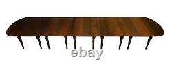Rare Gillows Lancaster 1789-1795 George III American Walnut Dining Table 20 Pieds
