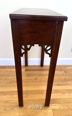 Table Consloe Chippendale d'Ethan Allen