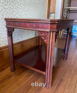 Table D'appoint De Style Chippendale Oriental Lane Antique