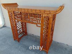 Table D'autel Vintage En Bambou Sculpté Chinois Chippendale Pagoda Console Fretwork