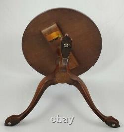 Table De Lampe Vintage Accent Chippendale Style Boule Pieds De Griffe Acajou Grand Rapids