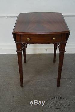 Table Pembroke De Style Chippendale En Acajou Flamme De Maitland Smith