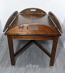 Table basse Vintage en bois de cerisier massif avec plateau de service de style Butler de l'époque géorgienne/Chippendale.
