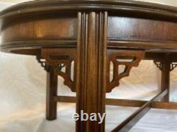Table basse de meubles Lane Altavista en placage d'acajou style Chinese Chippendale