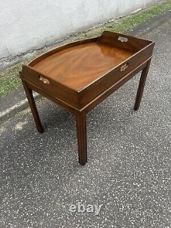 Table basse en acajou Kittinger Colonial Williamsburg WA-1042