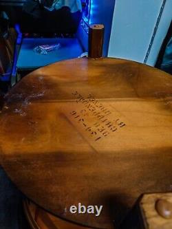 Table d'extrémité de lampe en acajou Chippendale ronde DREXEL L62400EC Marron en bois VINTAGE des années 90