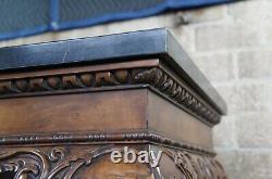 Table de bar console en faux marbre en acajou Chippendale de la maison de maître Baker