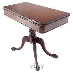 Table de console de jeu extensible en acajou de style Chippendale avec pattes de griffe et boule