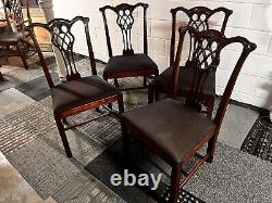 Table de salle à manger Chippendale en acajou J. L. METZ du milieu du siècle avec 6 chaises vintage.