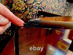 'Table de service Chippendale vintage en acajou massif et laiton - Artisans conseillers'