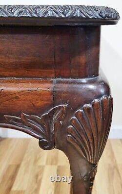 Table de thé en acajou sculpté à coquille de mer GEORGE III du 18e / 19e siècle irlandais antiquité