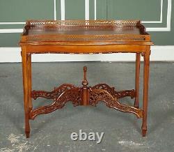 Très Belle Antique Acajou George III Chippendale Style Console Sliver Table