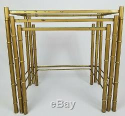 Verre Vintage Faux Bambou Métal Or Top Nesting Tables Chinois Chippendale