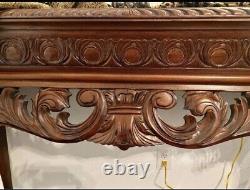 Vintage Chippendale Console D'ornate Tall