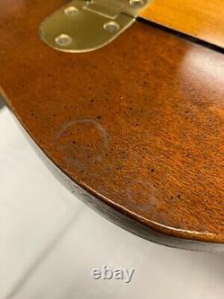Vintage Chippendale Style Inlaid Ahogany Butler's Table De Café De Haute Qualité