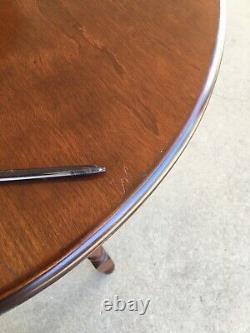 Vintage Stickley Brothers Solid Cherry Table De Lampe Ronde
