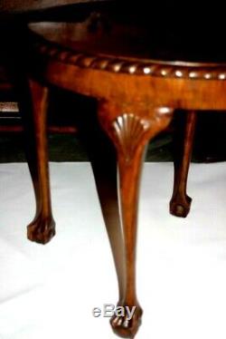 Vintage Style Chippendale Sculpté Table Basse Avec Pieds Boule Et Griffe 5362